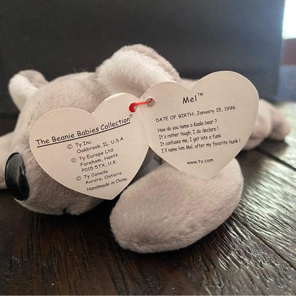 Mel - Picture 2 of 3